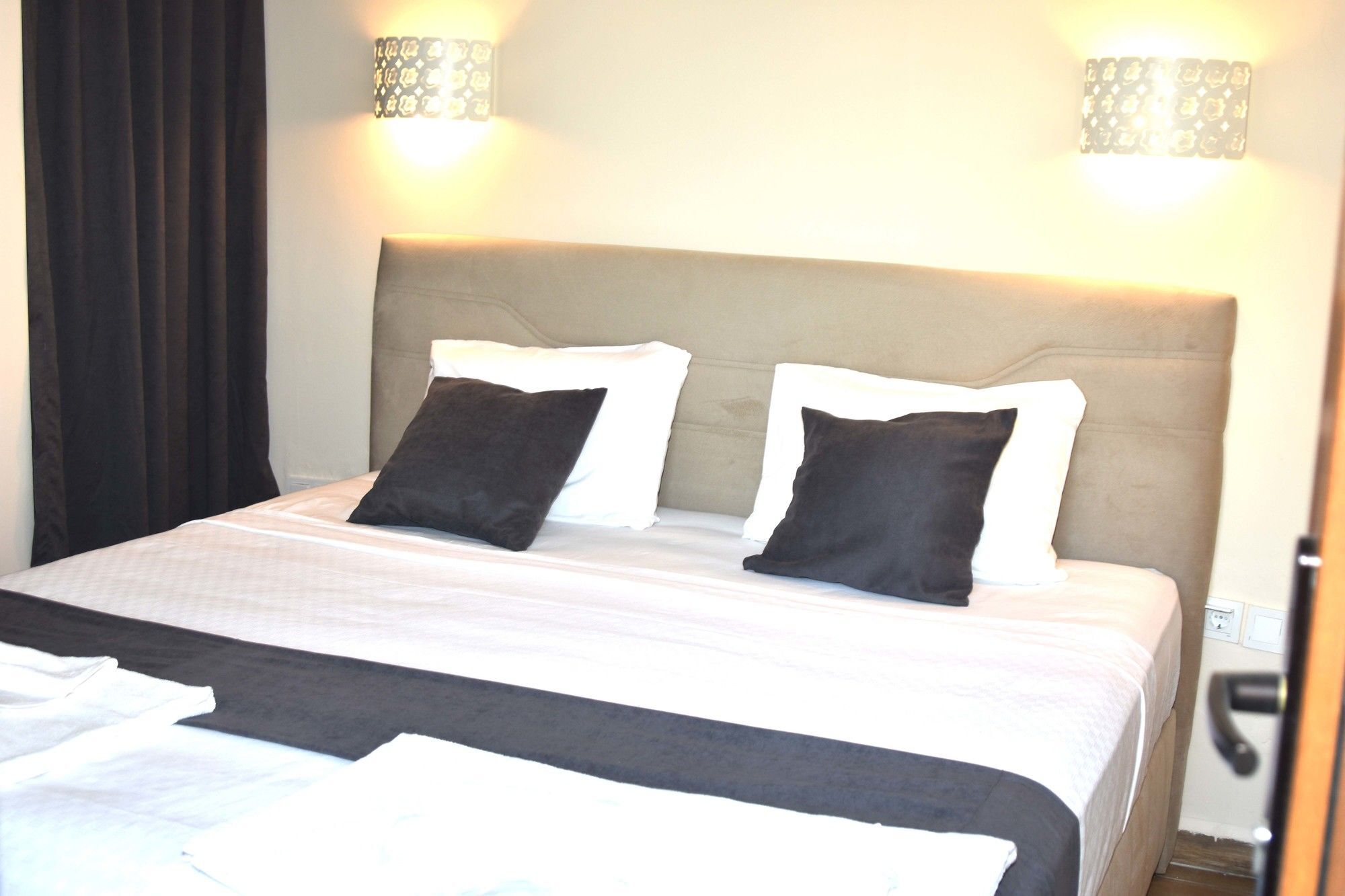 Dasis Hotel Suites Бодрум Экстерьер фото